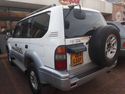 Car hire Kampala Uganda>Entebbe self drive car rental