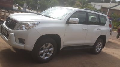 Uganda car hire>4x4 car hire Kampala.